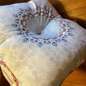 Brand New beautiful Light Blue design to Happiness FLOOR Pillow